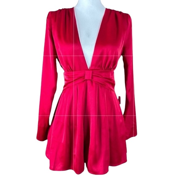 ASTR THE LABEL Friday Plunging Red Romper, Size XS. - Picture 4 of 15